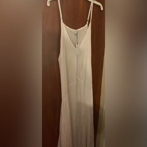Milk and Roses NWT White Rayon hand made in Indonesia dress with slits